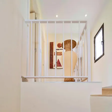 Ashanti Garden Luxury Short Term Duplex Altea Apartment *